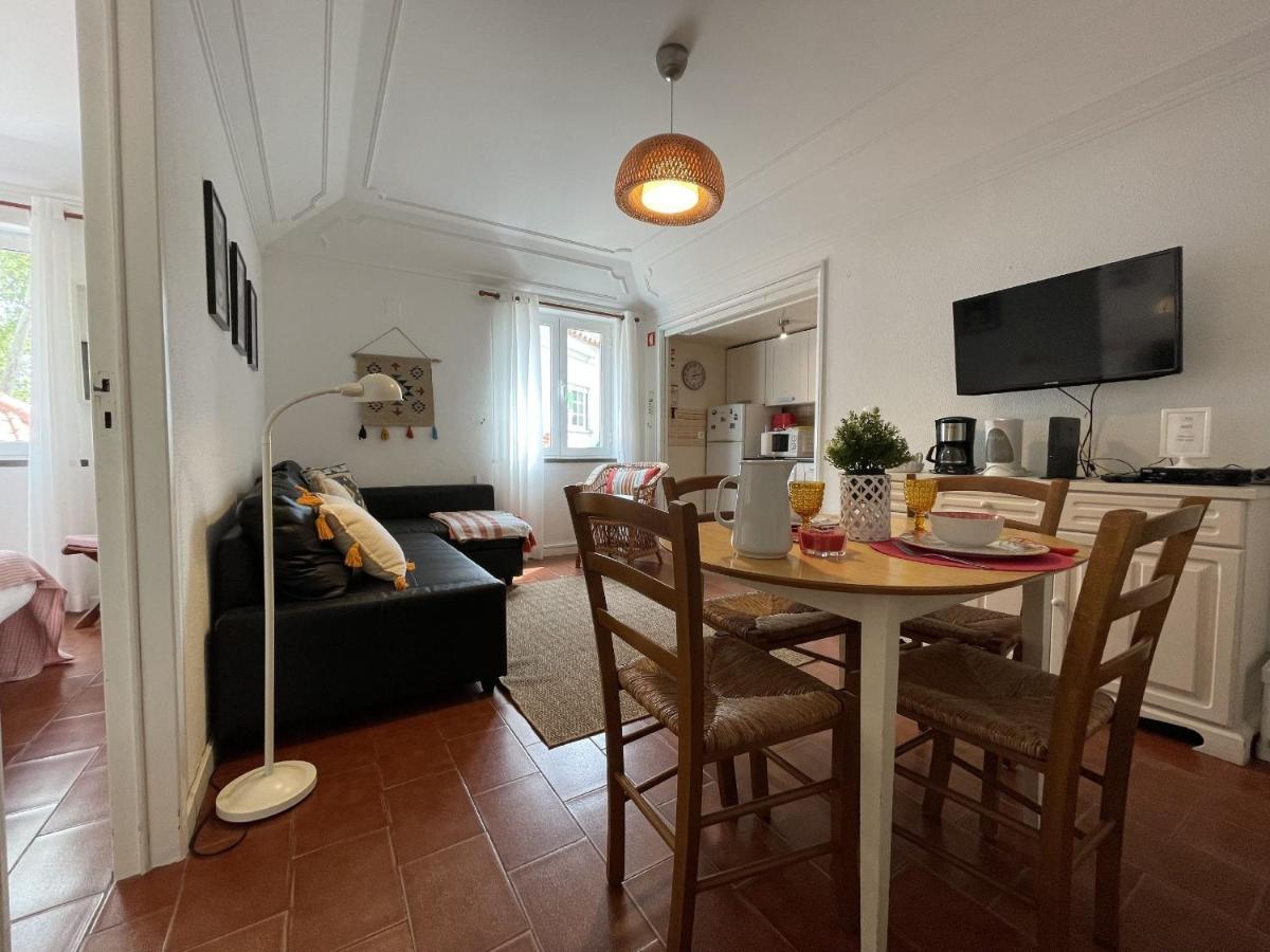 Ribeira Beach Apartment In Cascais Exterior photo